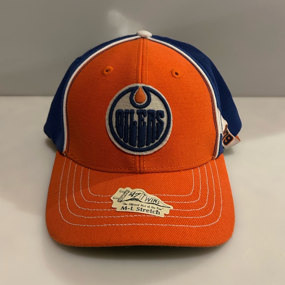 New Edmonton Oilers Vintage Style Cap Hat - Size Adults M/L NWT